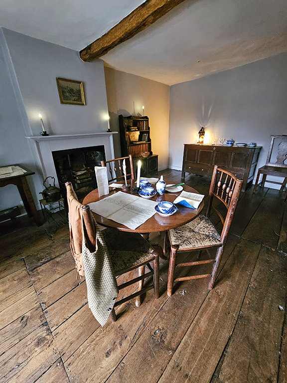 Dove Cottage dining table