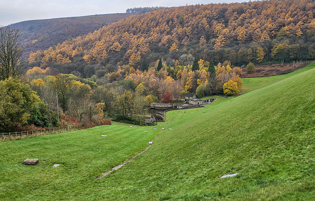 Ladybower dam